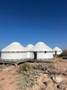 Fotografie z fotogalerie ubytování Oimo Tash Yurt Camp v destinaci Kaji-Say + 33 fotografií