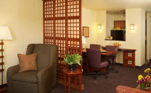 Gallery image of Larkspur Landing Renton-An All-Suite Hotel in Renton