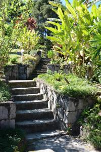 Um jardim em Pousada dos Anjos