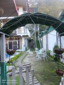 Κήπος έξω από το Prince villa