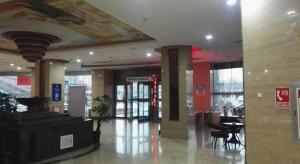 Vstupní hala nebo recepce v ubytování 7 Days Inn Lvliang Bus Terminal