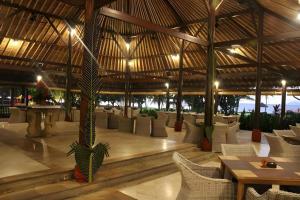 Εστιατόριο ή άλλο μέρος για φαγητό στο Tanjung Lesung Beach Hotel
