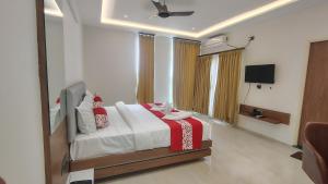 Μια τηλεόραση ή/και κέντρο ψυχαγωγίας στο Hotel Nishara