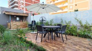 Κήπος έξω από το Résidence Maison des Anges