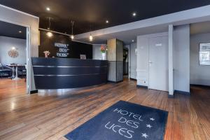 Ο χώρος του λόμπι ή της ρεσεψιόν στο Hotel Des Lices