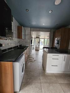 Foto sihtkohas Nottingham asuva majutusasutuse Home at Richmond - Conifer Crescent galeriist