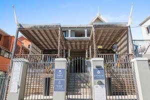 Το κτήριο όπου στεγάζεται  ο ξενώνας