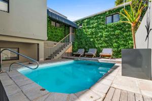 Πισίνα στο ή κοντά στο The Antrim Collection by Totalstay