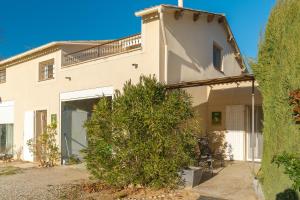 Budova, kde se prázdninový dům nachází