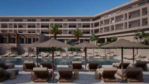 Hồ bơi trong/gần Serita Beach Hotel