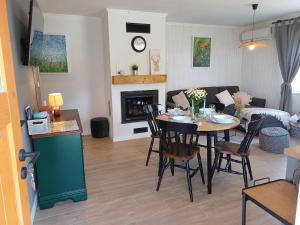 Kuchyň nebo kuchyňský kout v ubytování Urban`s Hill by GREEN Croatia