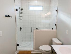 Fotografie z fotogalerie ubytování 2024 Modern Farmhouse- Cozy Vibes, Rural Charm v destinaci Elizabeth City + 9 fotografií