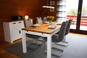 Kuchyň nebo kuchyňský kout v ubytování Ferienhaus Zum Vennbiber