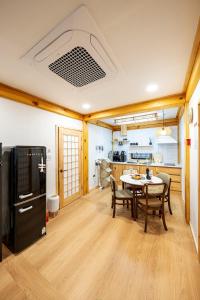 Kuchyň nebo kuchyňský kout v ubytování Insarang