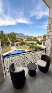 Bazén v ubytování Villa Kaan nebo v jeho okolí