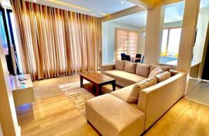 Khu vực ghế ngồi tại Miramonte Lodges +18 ảnh