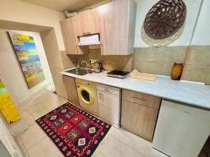 Η κουζίνα ή μικρή κουζίνα στο DavOs studios