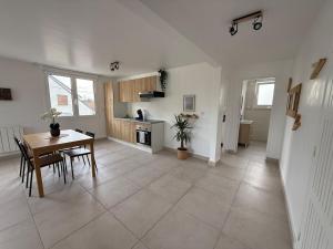 Nhà bếp/bếp nhỏ tại Superbe Luxury T3 proche Paris & Disneyland