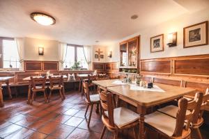 Restaurace v ubytování Gasthof - Hotel Zur Post