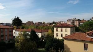 Το κτήριο όπου στεγάζεται  το διαμέρισμα