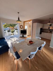 Kuchyň nebo kuchyňský kout v ubytování Ty Goe - maison à 400 m plage