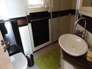 Ένα μπάνιο στο Haus Am Sternsberg