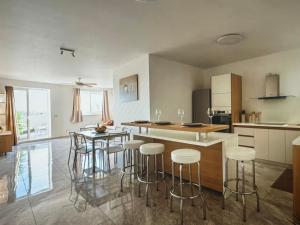 Φωτογραφία από το άλμπουμ του Modern malta σε Marsaskala