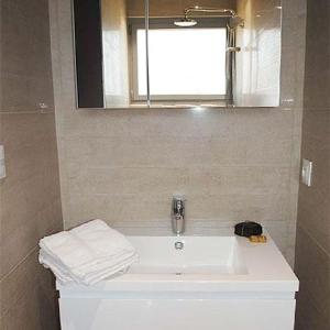 Ένα μπάνιο στο Villa Lot 4 personnes