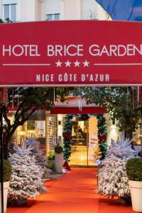 El edificio en el que está el hotel