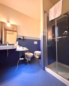 Koupelna v ubytování Le Residenze degli Ulivi