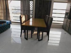 Posezení v ubytování Studio Apartment + 3 fotografie