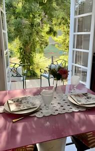 Κήπος έξω από το Quinta do Vale - Casa de Boneca: Piscina, lago, caiaque, cascata