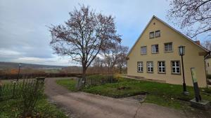 Το κτήριο όπου στεγάζεται  το ξενοδοχείο