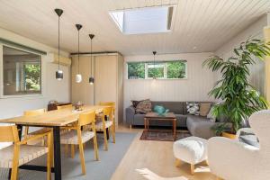 Posezení v ubytování Summerhouse in Gilleje