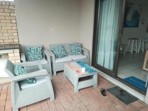 Χώρος καθιστικού στο Banana beach club F1