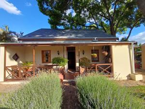 Το κτήριο όπου στεγάζεται  ο ξενώνας