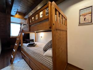 Voodi või voodid majutusasutuse M1 eraclau - Era Candèla con garage y WiFi en Vielha toas