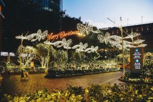 Κήπος έξω από το Pudong Shangri-La Shanghai - With a sweeping view of the Pearl Tower and the historic Bund skyline +191 φωτογραφίες