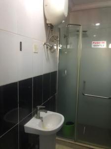 Galeriebild der Unterkunft Valley Point Hotel and Suites55 in Sangotedo