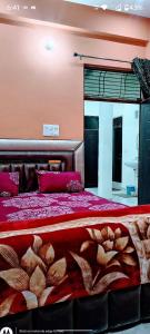 Postel nebo postele na pokoji v ubytování Sangam Only 2km from Home