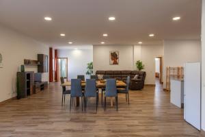 Kuchyň nebo kuchyňský kout v ubytování Olive Hills Guesthouse