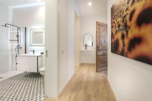 Et badeværelse på NC Apartments Rambla 32 + 57 billeder