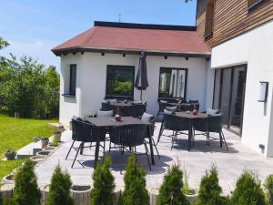 Κήπος έξω από το Woidgeist FeWos - Aktiv- und Familienurlaub in der Dreisesselregion D-A-CZ