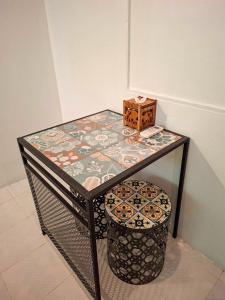 Gallery image of MT Friend Hostel Phuket Town in Ban Lo Long +19 photos