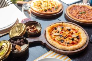 Jídlo v hostelu nebo okolí + 89 fotografií