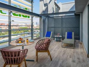 Posezení v ubytování Novotel Madrid City Las Ventas