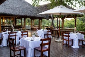 Εστιατόριο ή άλλο μέρος για φαγητό στο Karongwe - River Safari Lodge