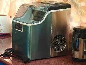 Fotografie z fotogalerie ubytování Homestay - Serviced Apartment "ISH Atithya" with Modular Kitchen, various amenities and Complimentary Breakfast in Lucknow, IN v destinaci Lakhnaú