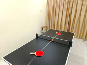 Πινγκ πονγκ στο Lighthouse Tmn Intan 6pax Water Dispenser Neflix Target ή εκεί κοντά