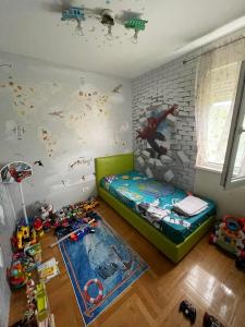 Una cama o camas en una habitación de Apartment Peace